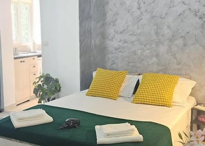 Sweet Dreams Charming Universitate *